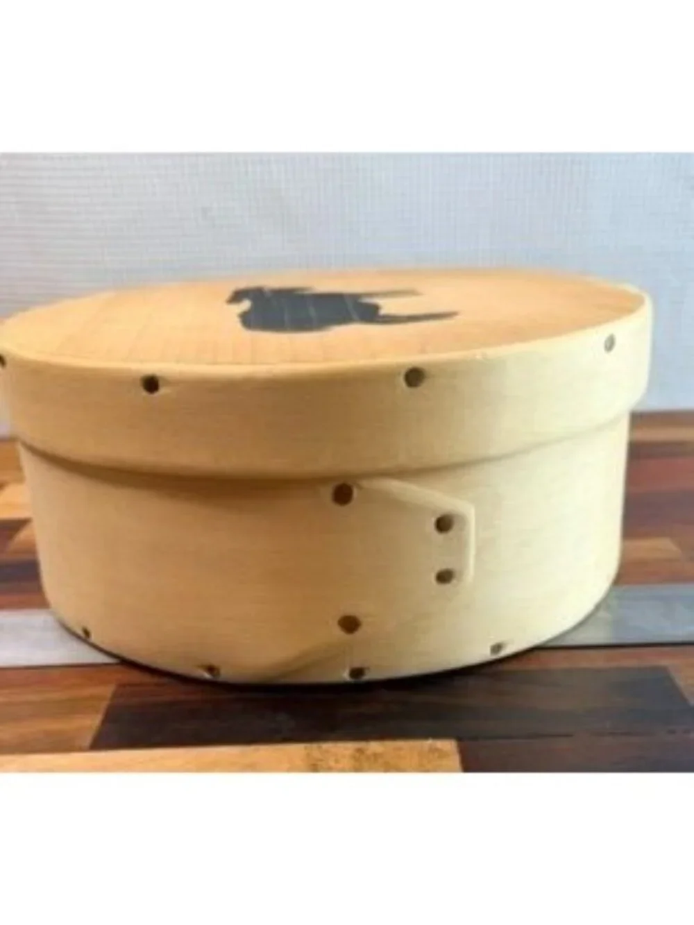 Handcrafted round Shaker-style bentwood storage box